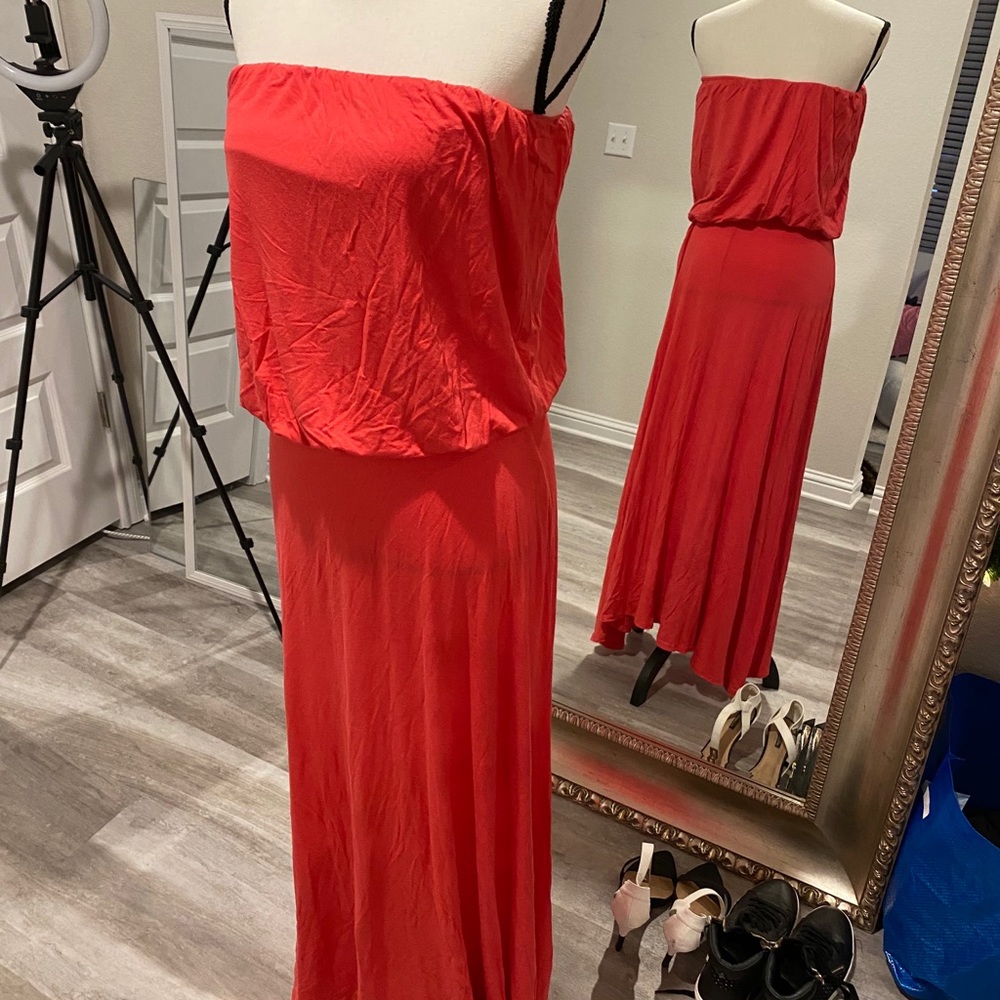 Sleeveless Maxi Dress